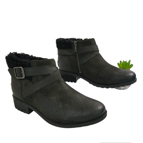 UGG Women's Boots Leather Benson Fur Buckle Closure Pull On Ankle Black Size 9.5 - Picture 1 of 13